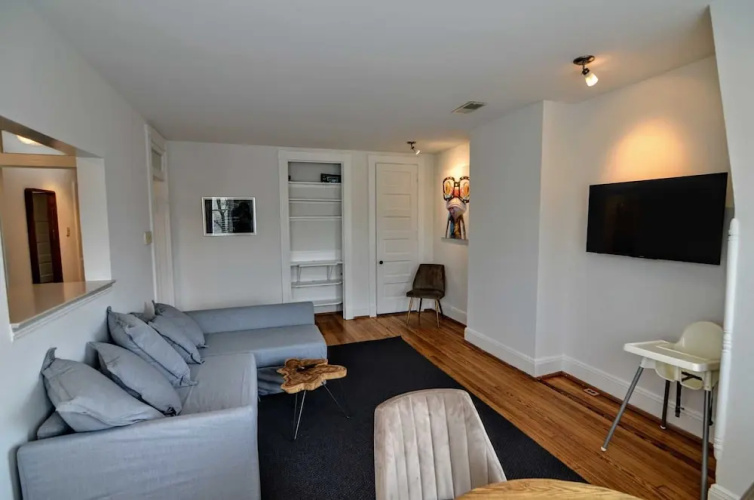 2123 R ST NW #3 - 1 Br Apts