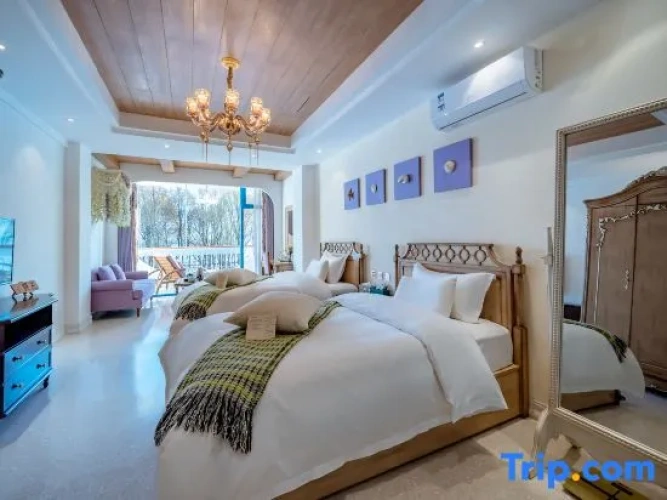Deluxe Twin room with sea view