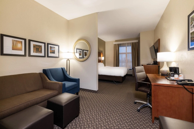 Double Suite