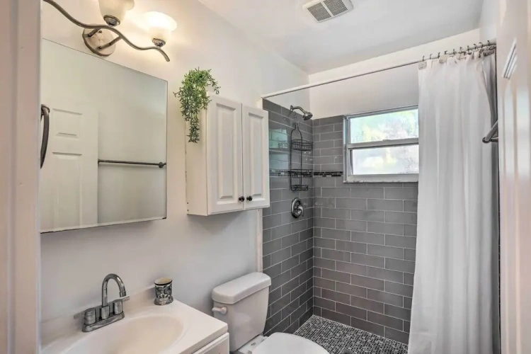 2 Bedrooms Cottage
