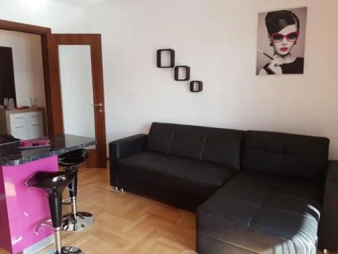 Apartment Lara