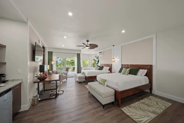 Quadruple Suite with balcony