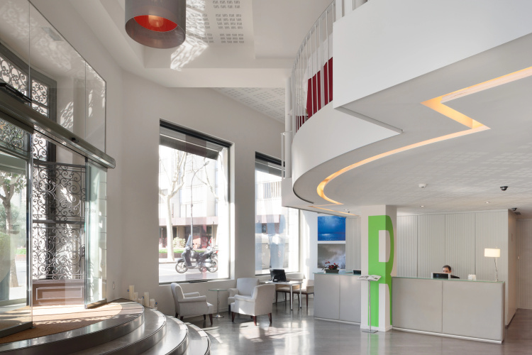 Sercotel Amister Art Hotel