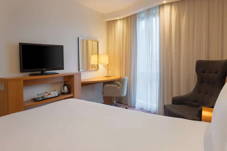 Hampton by Hilton London Waterloo photo 12