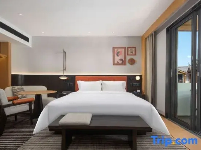 Deluxe Double room with garden view