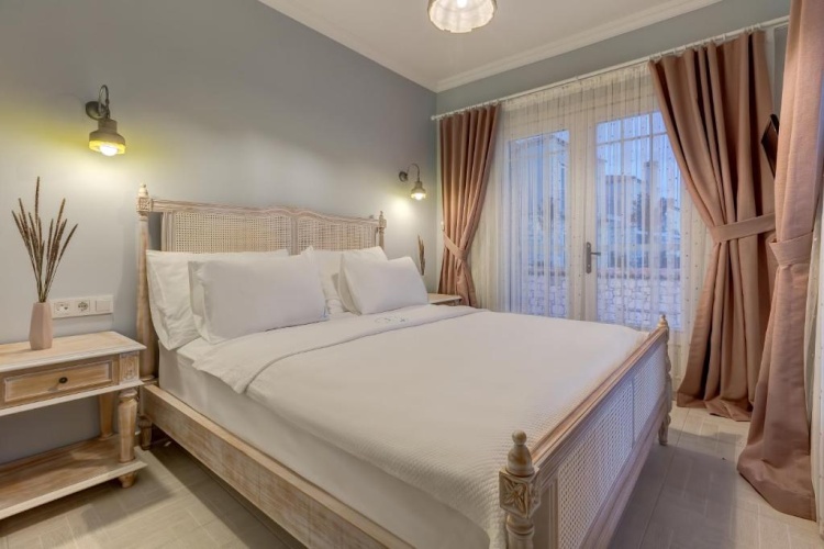 Standard Double room with balcony and with garden view