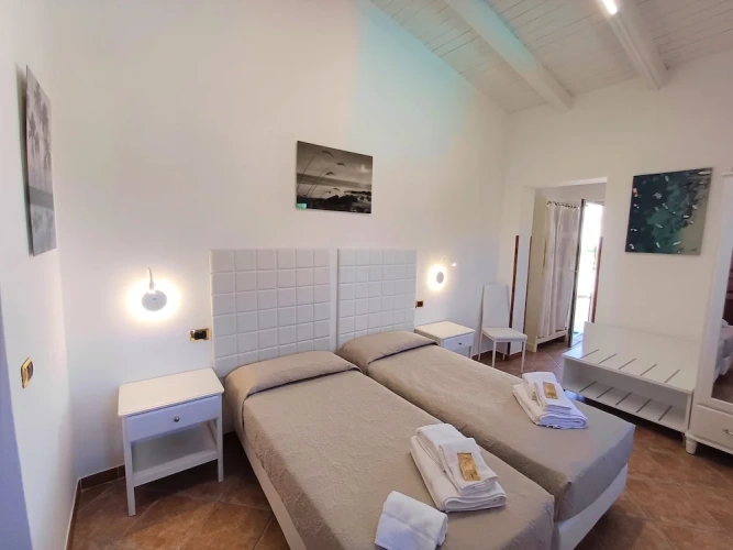 1 Bedroom Superior Apartment with balcony and with sea view