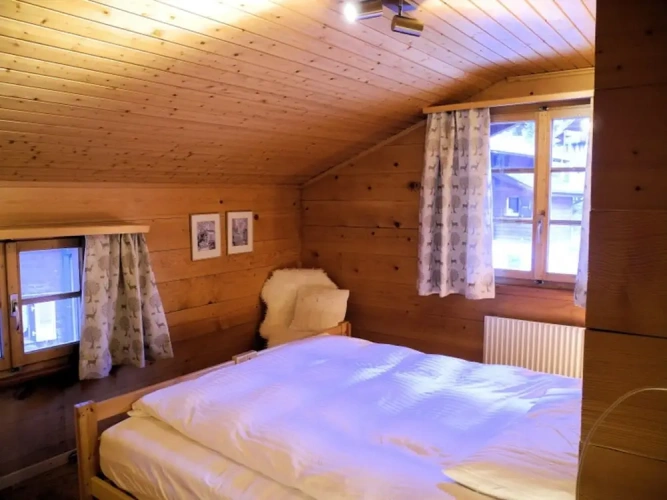 3 Bedrooms Apartment