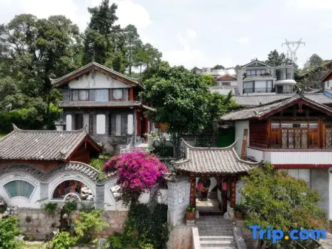 Yiyun Boutique Hostel