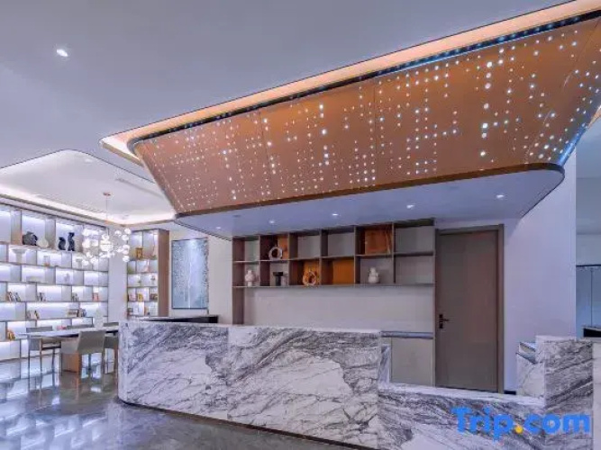 Siyang Doucheng Hotel