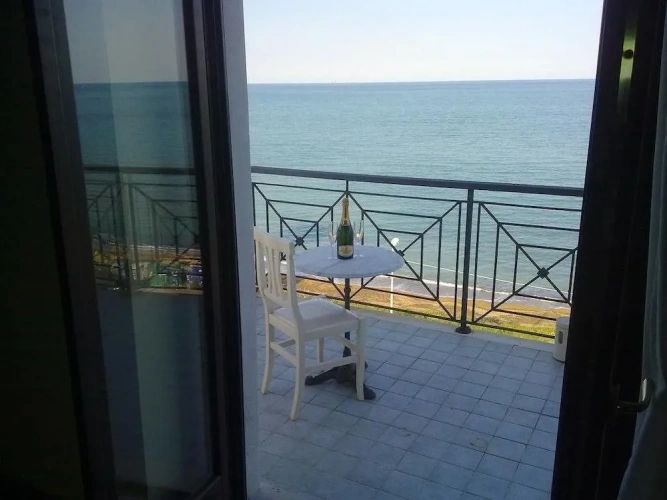 Standard Single room with balcony and with sea view