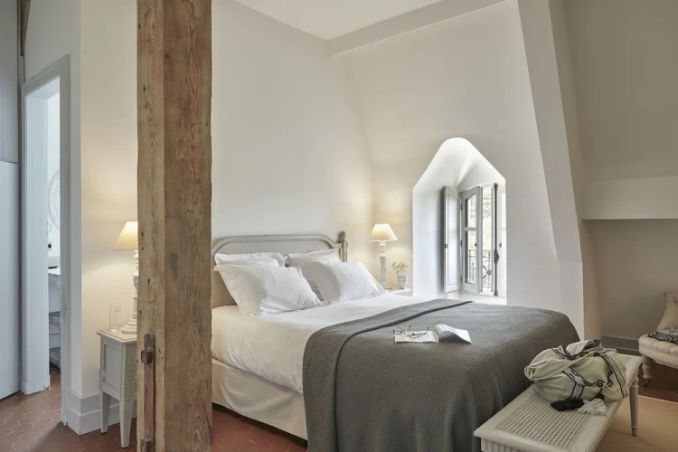 Standard Attic room