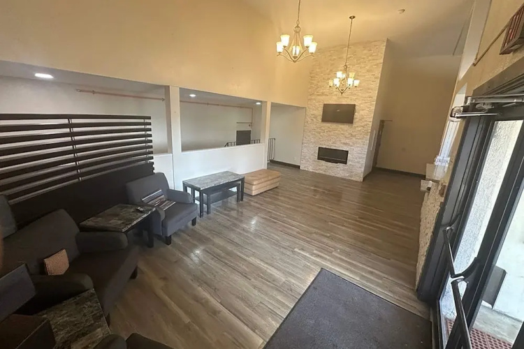 Baymont By Wyndham Bridgeton St Louis