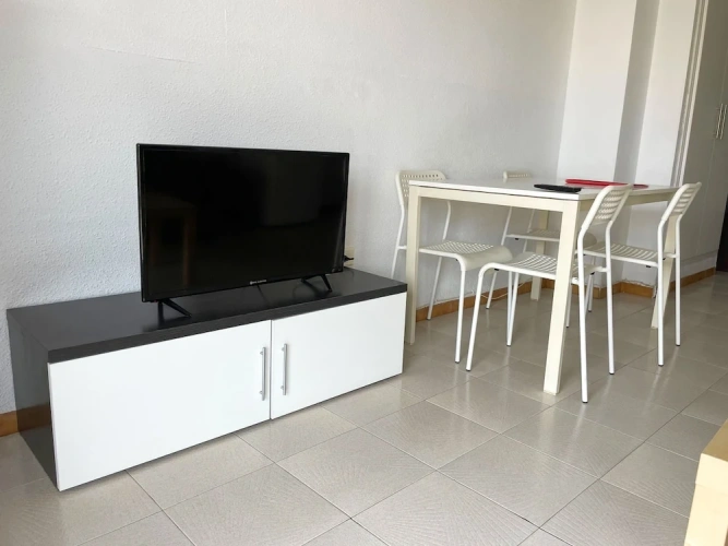 1 Bedroom Apartment with partial sea view