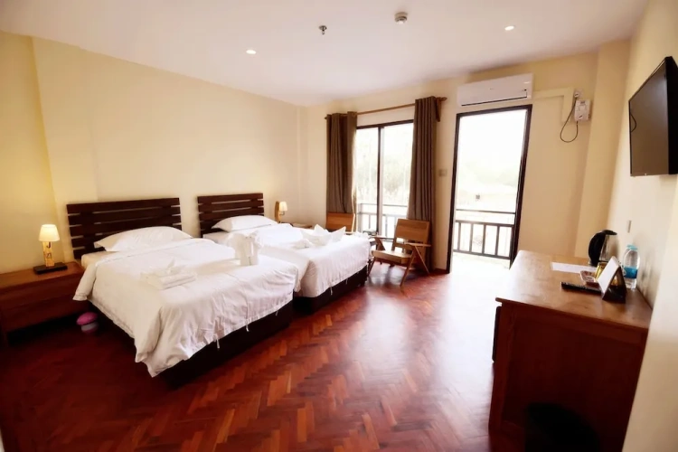 Superior room