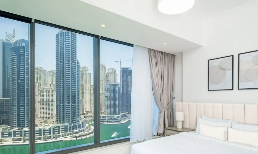 LUX - Dubai Marina Waterfront Suite 2