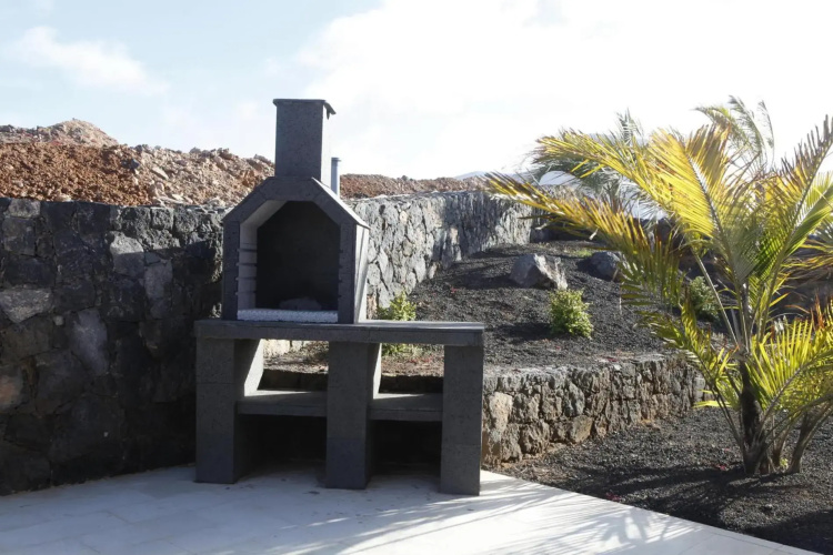Sand Volcano Villa 1