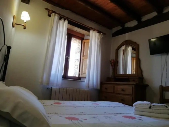 3 Bedrooms Cottage