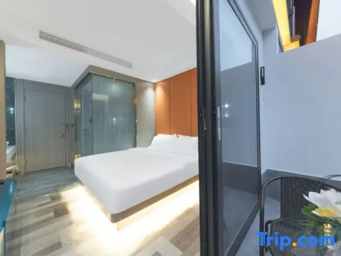 Luxury room with balcony