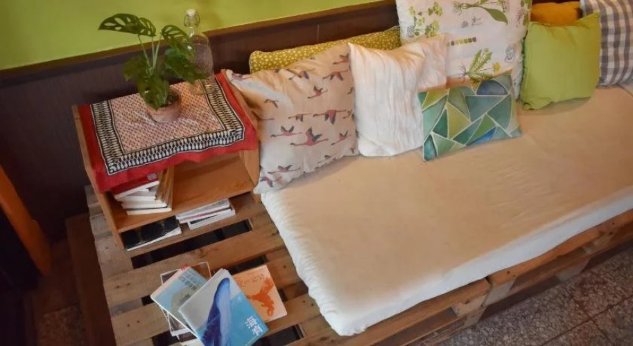 Lazy House