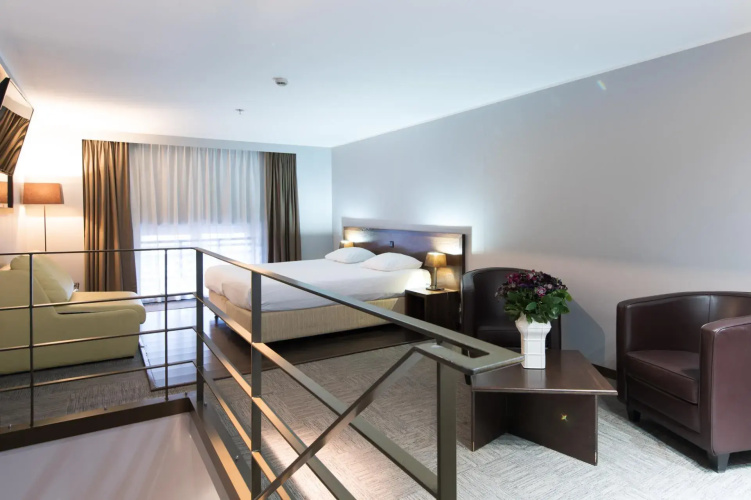 Chambord Hotel