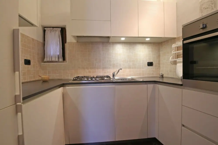 2 Bedrooms Apartment with lake view