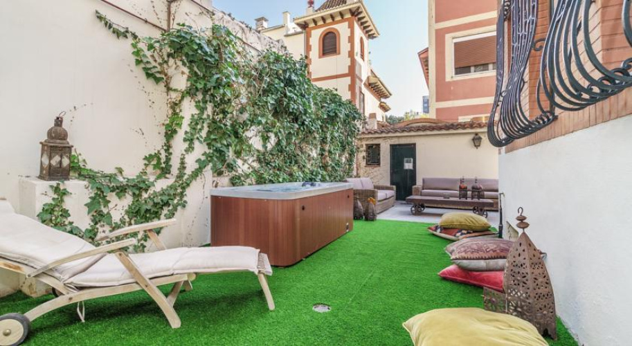 Select Home Viveros Gardens