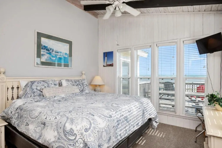 Brigantine by Oak Island Accommodations