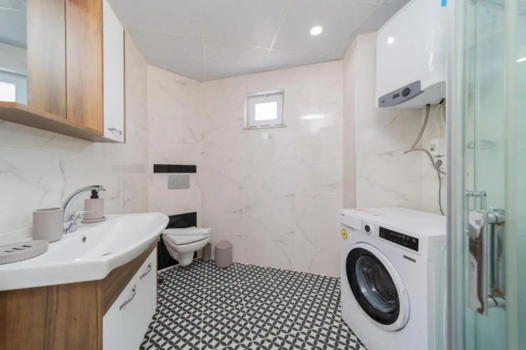 Modern and Comfortable Apartment in Muratpasa