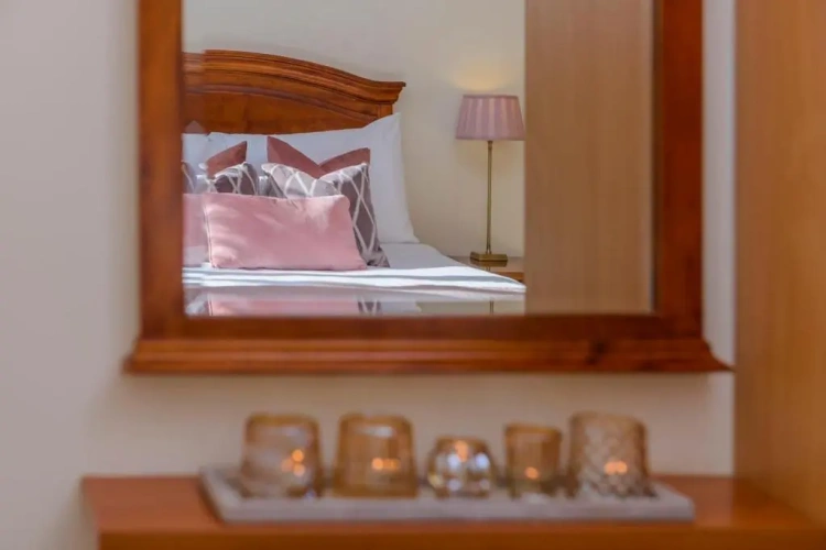 1 Bedroom Double Apartment