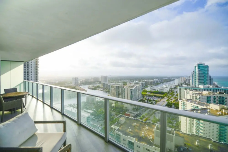 Luxury Beachfront Condo