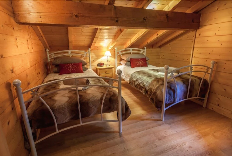 The Red Yeti Lodge
