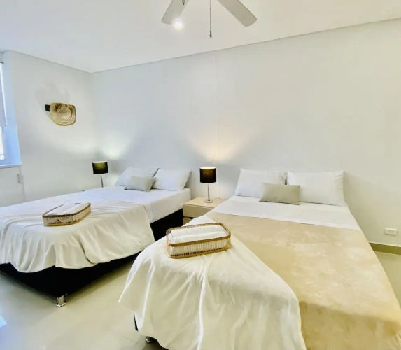 Sextuple Family Apartment