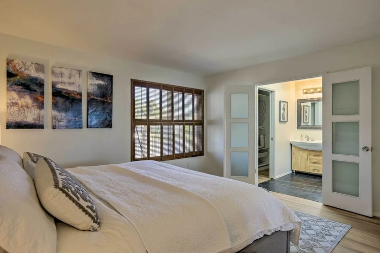 3 Bedrooms Cottage