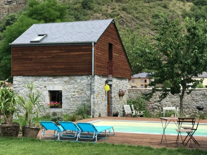 1 Bedroom Cottage