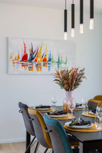 New Luxurious and Modern Apartment With Parking