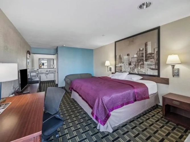 Hotel Blue Baytown Tx - Crosby, TX