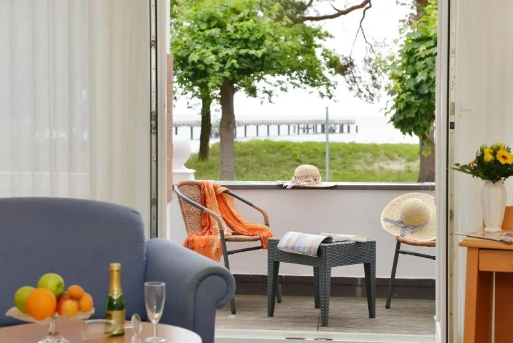 Deluxe Double room with balcony and with sea view