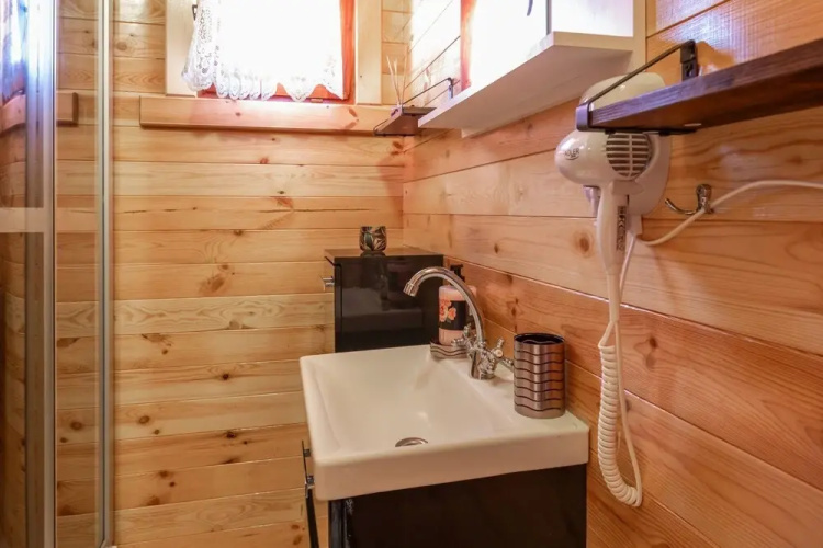 Holiday Homes, Summer Pool, Sauna, Whirlpool
