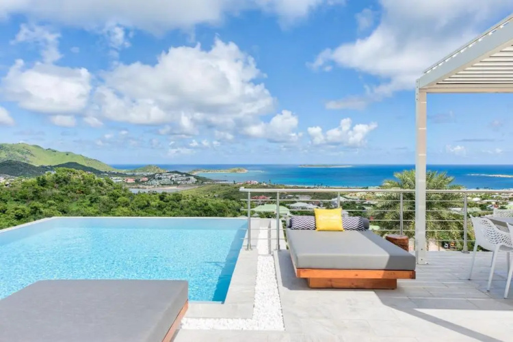 Dream Villa Orient Bay 566