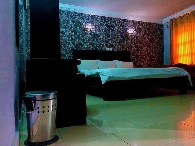 Royal room