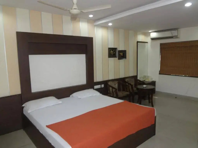 Hotel Athidi Inn