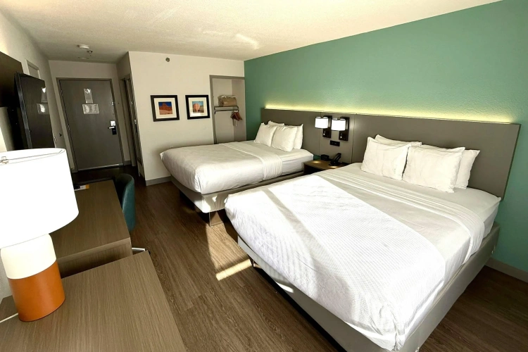 Standard Quadruple room