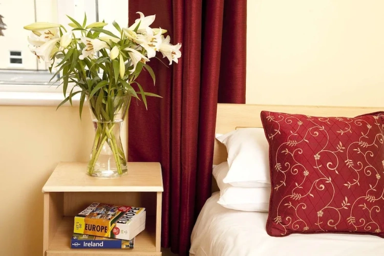 2 Bedrooms Standard Apartment