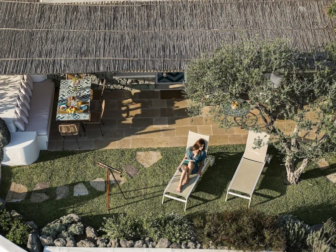 2 Bedrooms Premium Apartment with sea view