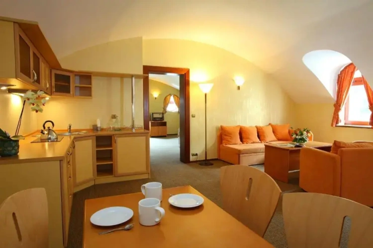 Deluxe Family room