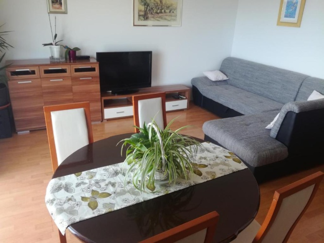 2 Bedrooms Apartment with balcony