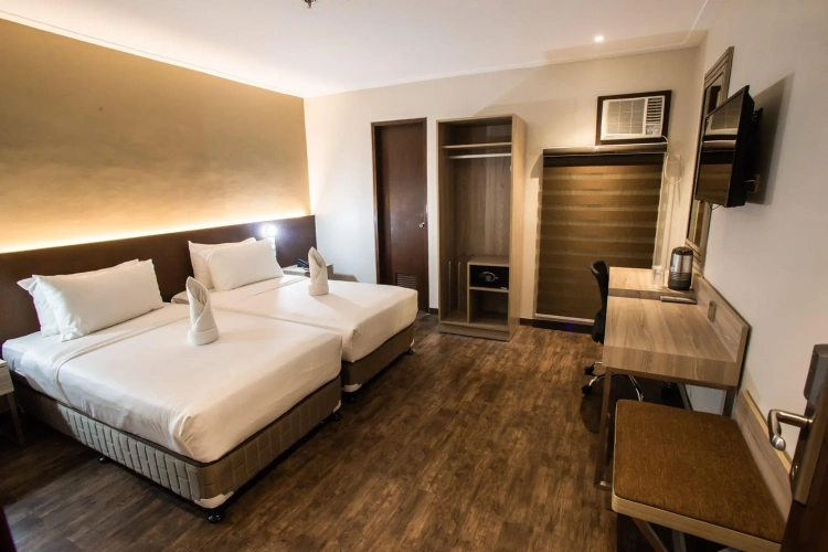 Premier Twin room