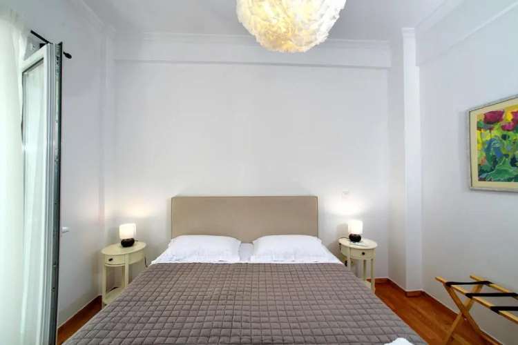 Acropolis area family friendly 2bdr apartment