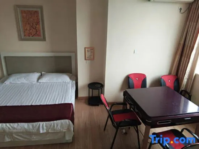 Le8 Business Hotel